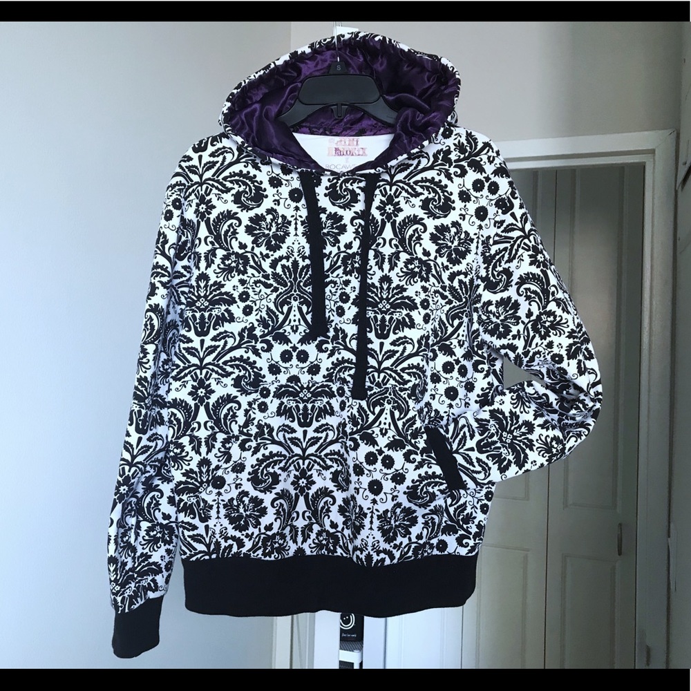 Sweatshirt/hoodie Roccoco Style trend